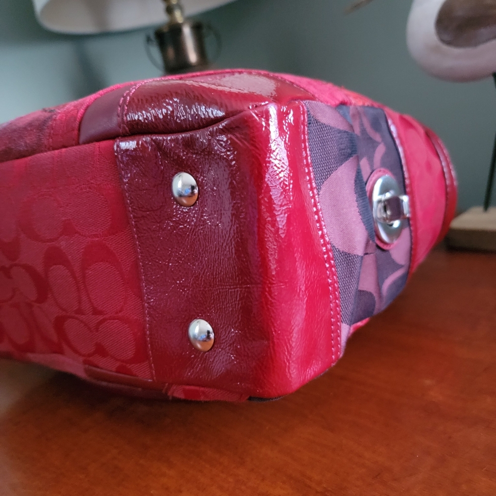 Coach F14004 Gallery Tote Red Leather Signature Jacquard Patchwork Mosaic Y2K - Picture 9 of 16